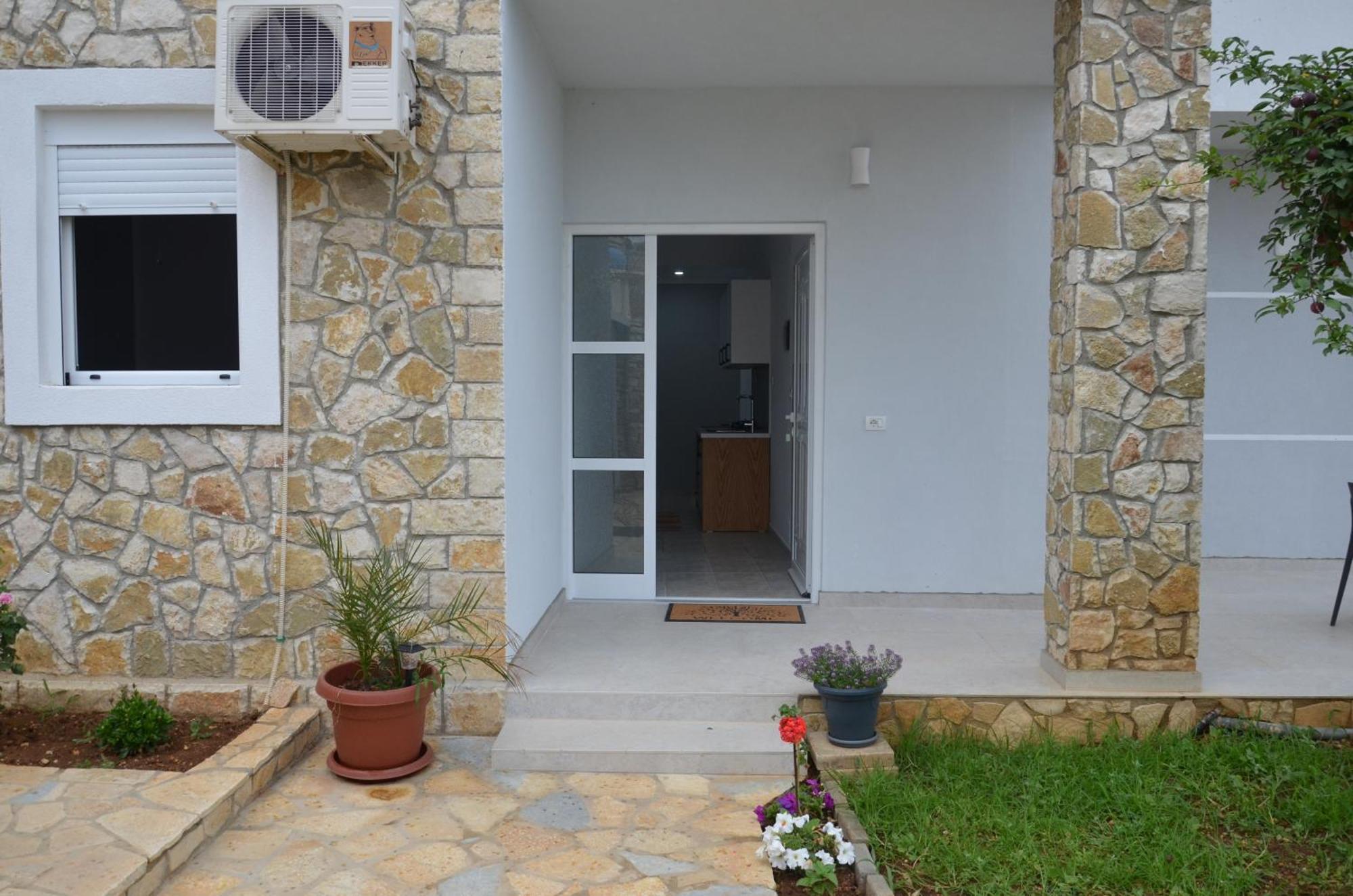 הימארה Harmonia Guest House 2 מראה חיצוני תמונה